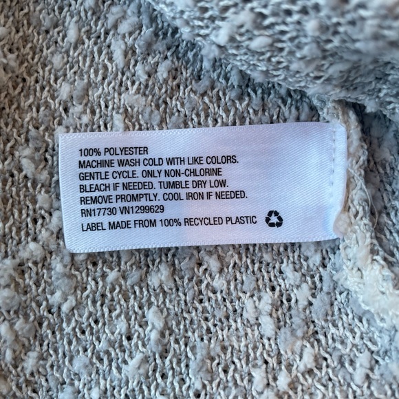 Knox Rose grey leopard sweater Size: Small - Picture 3 of 8